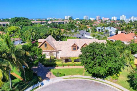 Villa ou maison à louer à Boca Raton, Floride: 5 chambres, 488.67 m2 № 1162825 - photo 1