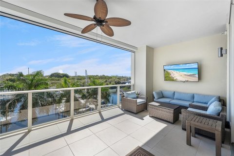 Condo in Palm Beach Gardens, Florida, 2 bedrooms  № 1949004 - photo 18