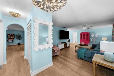 Villa ou maison à vendre à Tierra Verde, Floride: 3 chambres, 178.37 m2 № 1919797 - photo 4