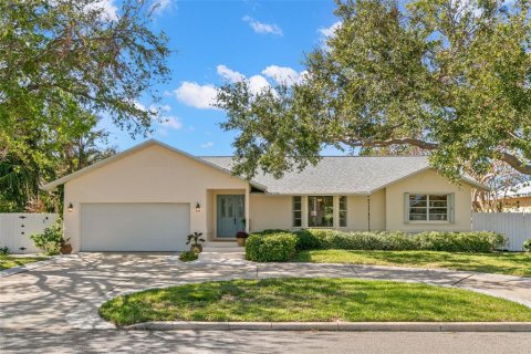 Villa ou maison à vendre à Tierra Verde, Floride: 3 chambres, 178.37 m2 № 1919797 - photo 7