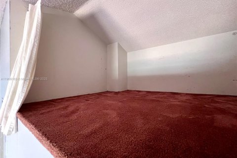 Adosado en venta en Miami, Florida, 2 dormitorios, 107.02 m2 № 1964495 - foto 30