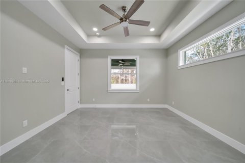 House in Lehigh Acres, Florida 3 bedrooms № 1872234 - photo 24