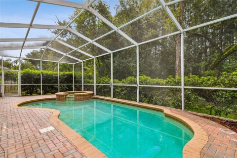 House in New Port Richey, Florida 4 bedrooms, 157.19 sq.m. № 1900448 - photo 26