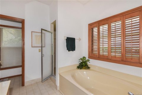 House in Lecanto, Florida 2 bedrooms, 193.33 sq.m. № 1907966 - photo 21