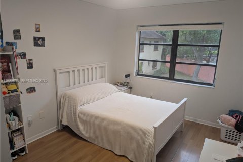 Condominio en venta en Miami, Florida, 3 dormitorios, 115.2 m2 № 1982164 - foto 11