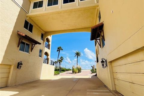 Condominio en venta en Flagler Beach, Florida, 3 dormitorios, 178.28 m2 № 1911531 - foto 17