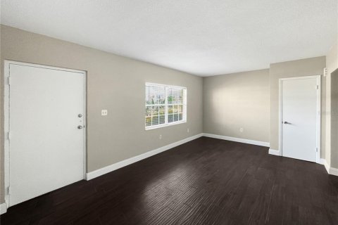 Casa en alquiler en Orlando, Florida, 1 dormitorio, 50.35 m2 № 1853759 - foto 5