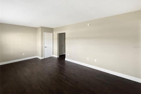 Casa en alquiler en Orlando, Florida, 1 dormitorio, 50.35 m2 № 1853759 - foto 6