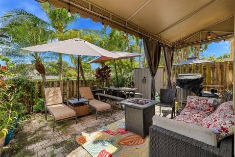 Adosado en venta en Miami, Florida, 4 dormitorios, 178.93 m2 № 2429960 - foto 14