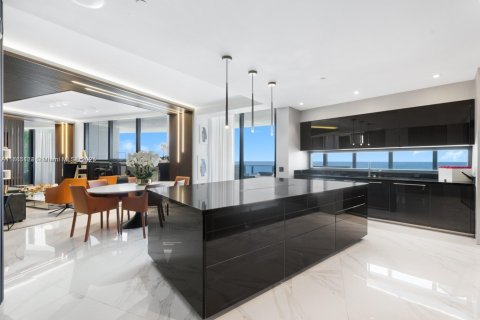 Condo in Sunny Isles Beach, Florida, 3 bedrooms  № 1727884 - photo 7