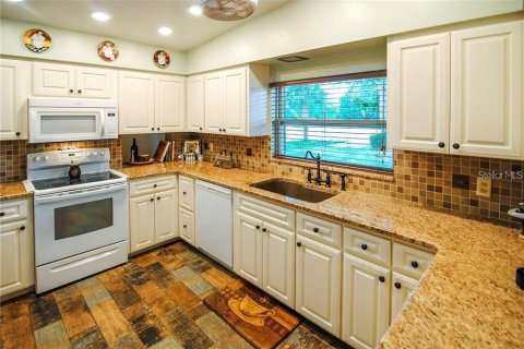 Casa en venta en Saint Petersburg, Florida, 3 dormitorios, 172.52 m2 № 1834747 - foto 9