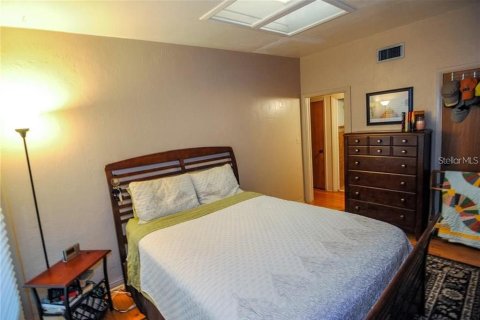 Casa en venta en Saint Petersburg, Florida, 3 dormitorios, 172.52 m2 № 1834747 - foto 17