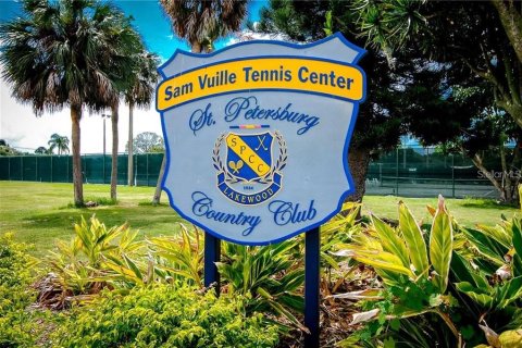 Casa en venta en Saint Petersburg, Florida, 3 dormitorios, 172.52 m2 № 1834747 - foto 23