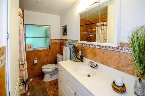 Casa en venta en Saint Petersburg, Florida, 3 dormitorios, 172.52 m2 № 1834747 - foto 14