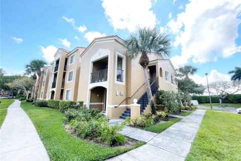 Condo in Tamarac, Florida, 1 bedroom  № 2081771 - photo 29