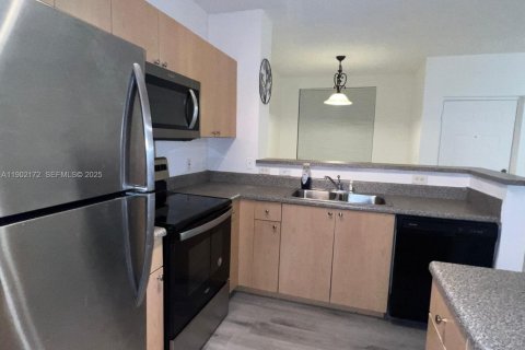 Condo in Tamarac, Florida, 1 bedroom  № 2081771 - photo 10
