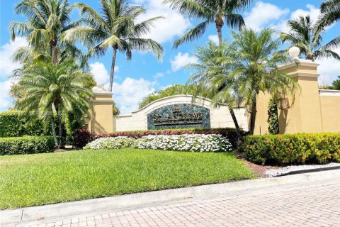 Condo in Tamarac, Florida, 1 bedroom  № 2081771 - photo 3