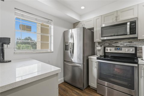 Copropriété à louer à Davie, Floride: 2 chambres, 90.12 m2 № 1999370 - photo 20