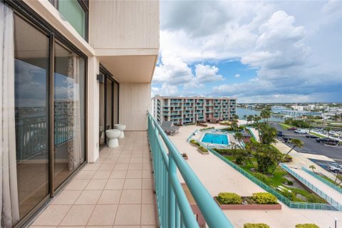 Condominio en venta en Treasure Island, Florida, 2 dormitorios, 109.16 m2 № 1802918 - foto 20