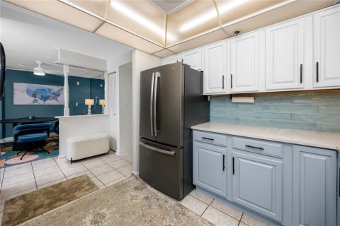 Condominio en venta en Treasure Island, Florida, 2 dormitorios, 109.16 m2 № 1802918 - foto 9