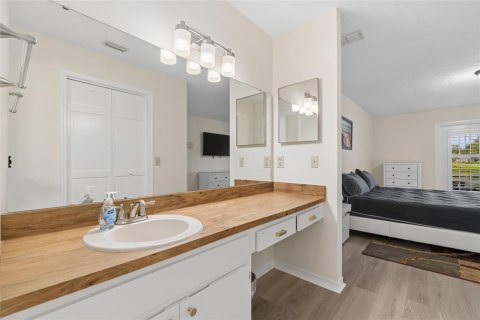 Casa en venta en Brandon, Florida, 4 dormitorios, 207.26 m2 № 2231323 - foto 19