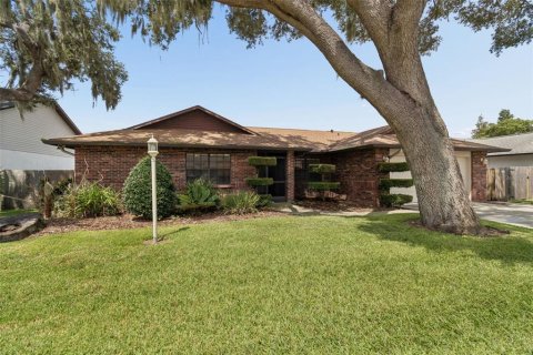 Casa en venta en Brandon, Florida, 4 dormitorios, 207.26 m2 № 2231323 - foto 4