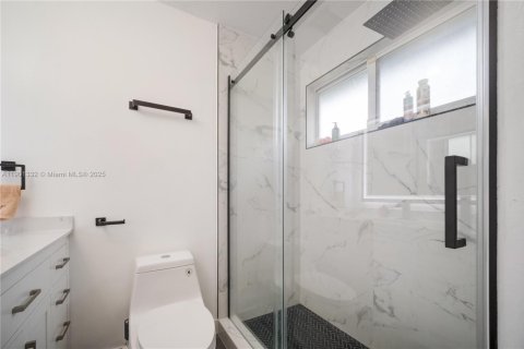 Adosado en venta en Pembroke Park, Florida, 3 dormitorios, 135.64 m2 № 1953699 - foto 5