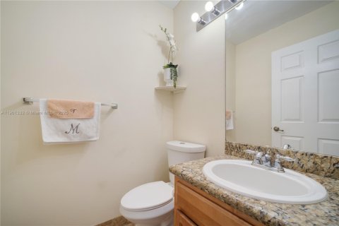 Adosado en venta en Pembroke Park, Florida, 3 dormitorios, 135.64 m2 № 1953699 - foto 3