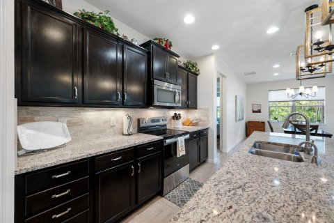 Villa ou maison à vendre à Wimauma, Floride: 3 chambres, 181.9 m2 № 2420420 - photo 28