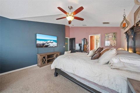 Villa ou maison à vendre à Zephyrhills, Floride: 4 chambres, 215.72 m2 № 1677782 - photo 18