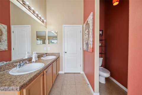 Villa ou maison à vendre à Zephyrhills, Floride: 4 chambres, 215.72 m2 № 1677782 - photo 19
