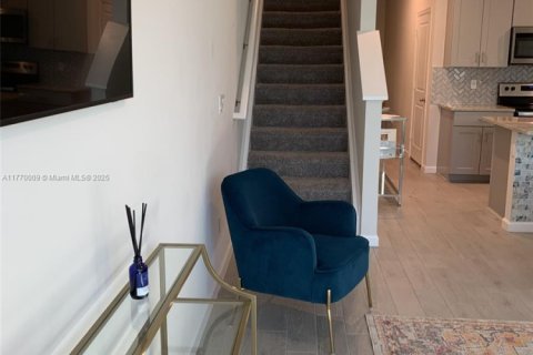 Condo in Stuart, Florida, 3 bedrooms  № 1874450 - photo 29