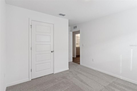 Casa en venta en Lake Wales, Florida, 5 dormitorios, 158.68 m2 № 2258380 - foto 25