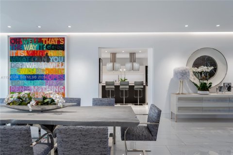 Купить виллу или дом в Норт-Майами, Флорида 6 спален, 534.19м2, № 2006180 - фото 8