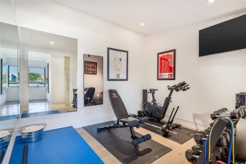 Купить виллу или дом в Норт-Майами, Флорида 6 спален, 534.19м2, № 2006180 - фото 26