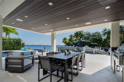 Купить виллу или дом в Норт-Майами, Флорида 6 спален, 534.19м2, № 2006180 - фото 30