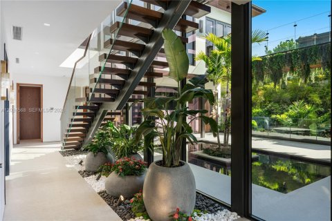 Villa ou maison à vendre à Miami Beach, Floride: 6 chambres, 567.54 m2 № 2089385 - photo 9