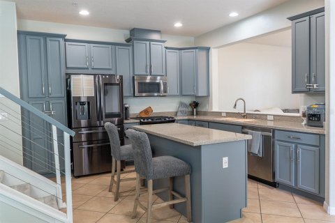 Townhouse in Orlando, Florida 3 bedrooms, 161.84 sq.m. № 1569910 - photo 3