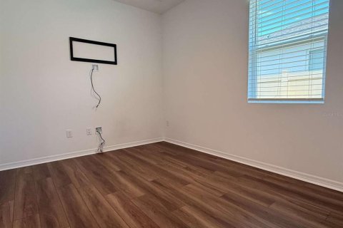 House in Clermont, Florida 3 bedrooms, 187.76 sq.m. № 2206625 - photo 30