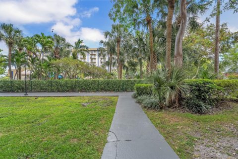 Condominio en venta en Miami, Florida, 1 dormitorio, 53.88 m2 № 2077183 - foto 24