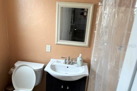 Casa en alquiler en Saint Petersburg, Florida, 2 dormitorios, 109.62 m2 № 1812673 - foto 11