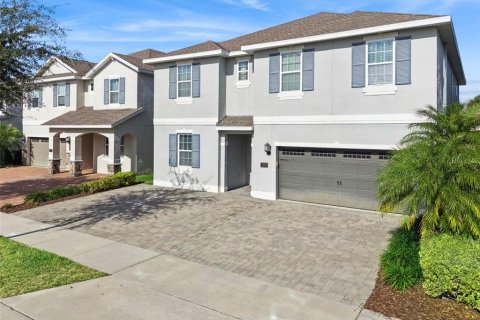 House in Kissimmee, Florida 8 bedrooms, 335.28 sq.m. № 2142425 - photo 2
