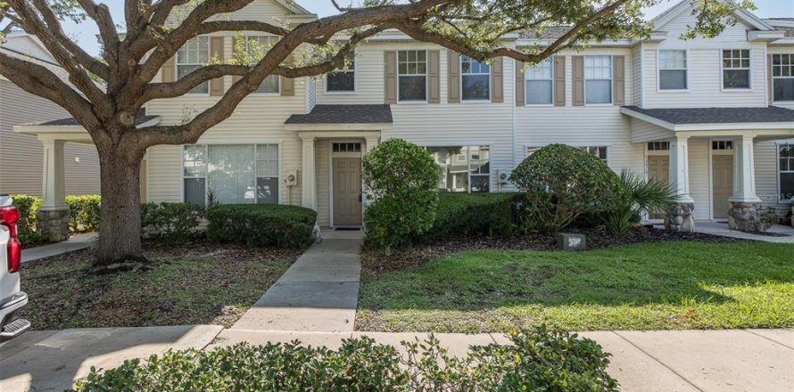Townhouse in Largo, Florida 2 bedrooms, 105.26 sq.m. № 1771502