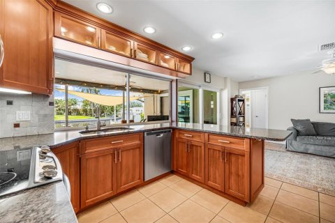 Casa en venta en Saint Petersburg, Florida, 3 dormitorios, 157.38 m2 № 1725557 - foto 15