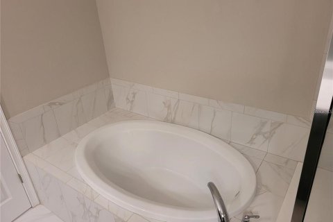 Adosado en alquiler en Lake Mary, Florida, 4 dormitorios, 203.18 m2 № 1906085 - foto 15