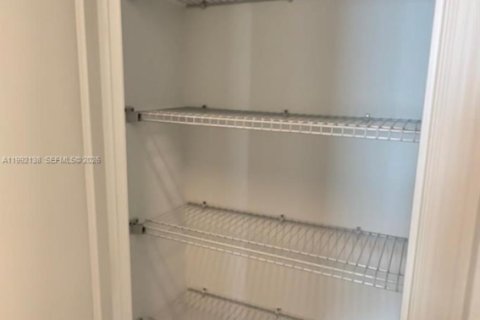 Villa ou maison à vendre à DeLand, Floride: 4 chambres № 2052646 - photo 11