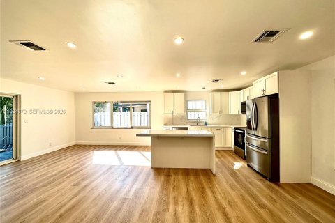 Купить виллу или дом в Холливуд, Флорида 3 спальни, 120.77м2, № 2045899 - фото 16