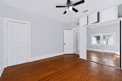 Commercial property in Clearwater, Florida 6 bedrooms, 169.08 sq.m. № 2420644 - photo 7