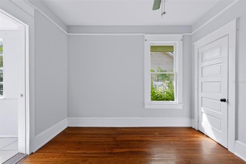 Commercial property in Clearwater, Florida 6 bedrooms, 169.08 sq.m. № 2420644 - photo 25