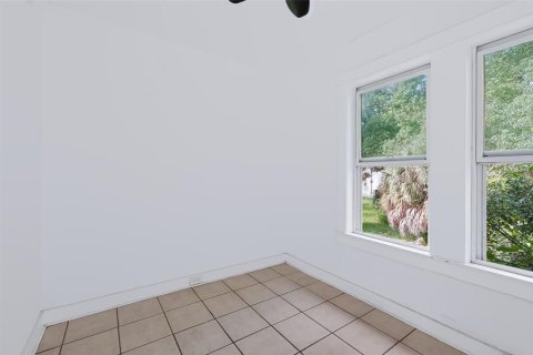 Commercial property in Clearwater, Florida 6 bedrooms, 169.08 sq.m. № 2420644 - photo 29